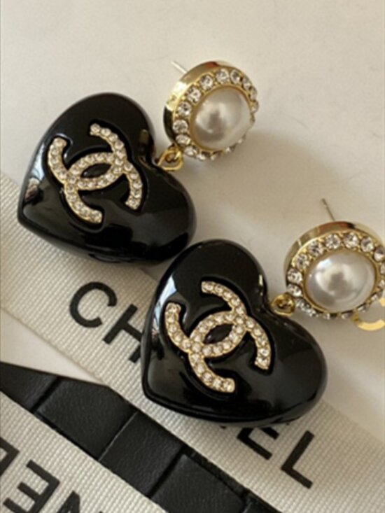 💎CHANEL Jewelry - Chanel Black  Earrings